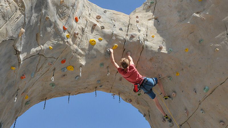 Where to Try Rock Climbing in Qatar EsQalar Sports