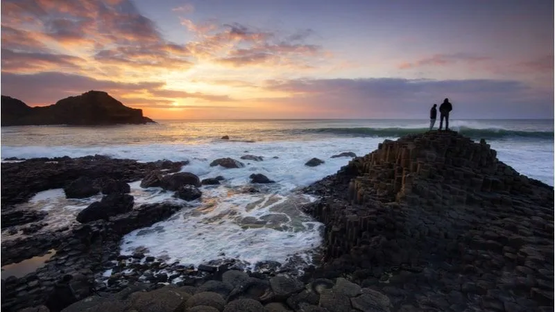 Giant’s Causeway- Discovering The Majestic Countryside