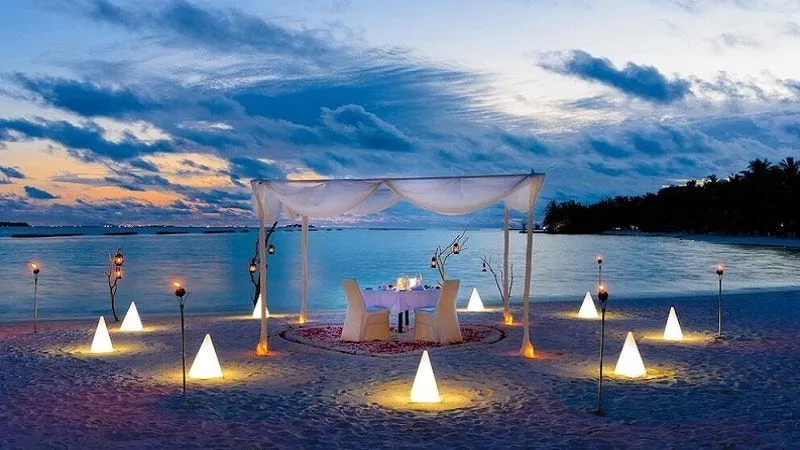 Sheraton Maldives Full Moon Resort & Spa