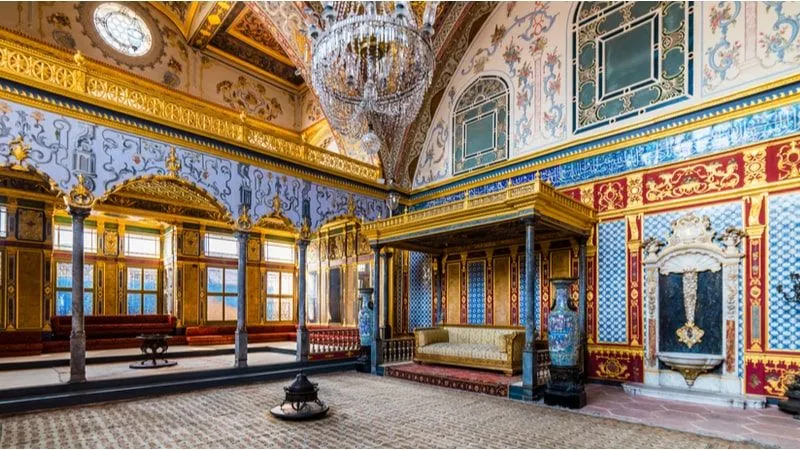 Adore the Charming Architecture of Topkapi Palace