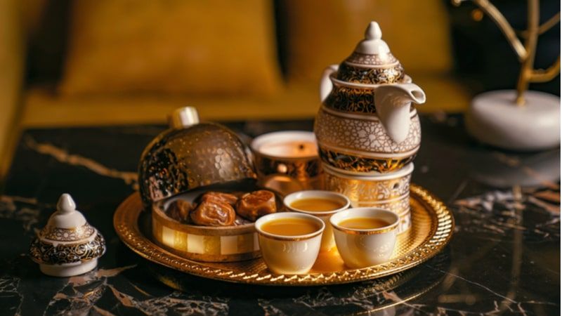 Coffee and Tea Sets: Kemeralti Bazaar