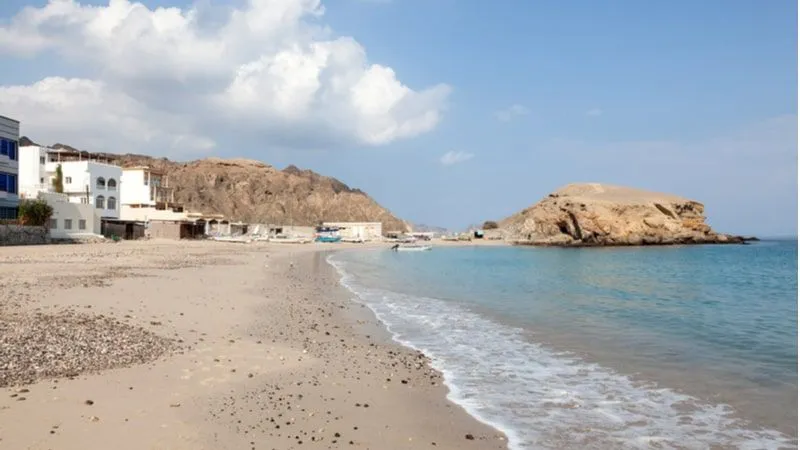 Qantab Beach