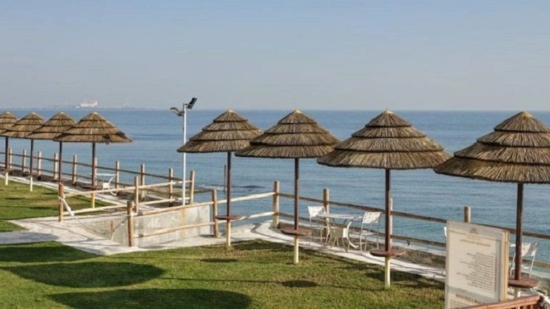 Al Kout Beach: Rejoice Amidst the Natural and Man-made Beauty