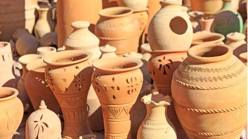 Bahla pottery