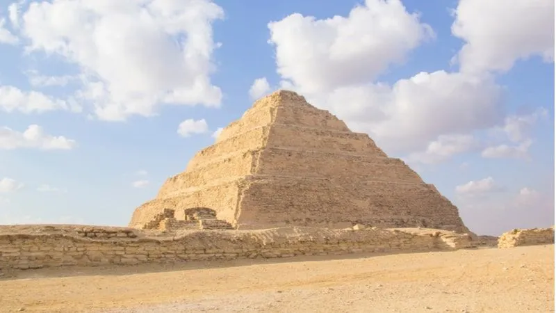 Explore Djoser Pyramid, World’s Oldest Stone-cut Monument