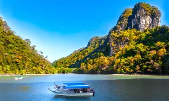 Thrilling 4 Days 3 Nights Kaula Lumpur Family Tour Package Thrilling 4 Days 3 Nights Kaula Lumpur Family Tour Package