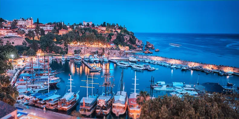 Remarkable Istanbul & Antalya 5 Days 4 Nights Tour Package
