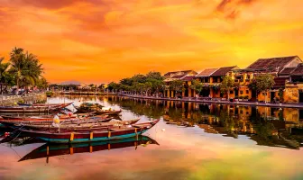 3 Nights 4 Days Incredible Vietnam Halal Tour Package 3 Nights 4 Days Incredible Vietnam Halal Tour Package