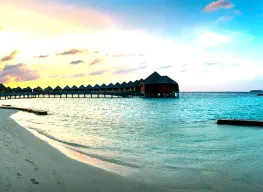 4 Days 3 Nights Banyan Tree Vabbinfaru Maldives Luxury Tour Package