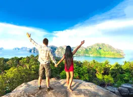 Delightful 4 Nights 5 Days Bangkok and Phuket Honeymoon Package