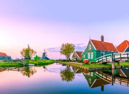 Thrilling 3 Nights 4 Days Amsterdam Netherlands Tour Package