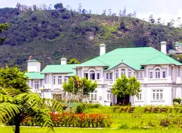 5 Days 4 Nights Kandy Bentota and Colombo Family Tour Package