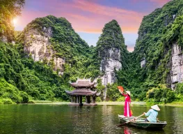 Beautiful Vietnam 7 Nights 8 Days Cruise Tour Package