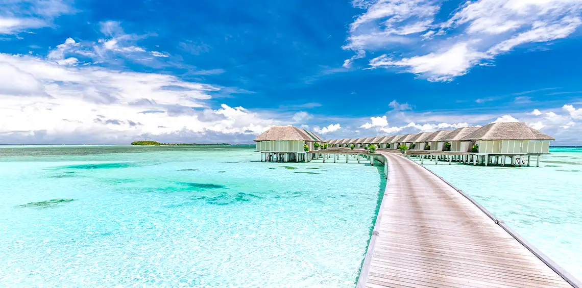 5 Days 4 Nights Holiday Inn Resort Kandooma Maldives Tour Package ...