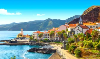 Charismatic Cape Town 4 Nights 5 Days Tour Package Charismatic Cape Town 4 Nights 5 Days Tour Package