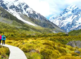Awesome New Zealand 5 days 4 Nights New Year Tour Package