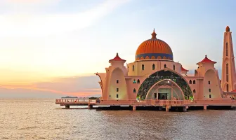 Delightful 7 Nights 8 Days Malaysia Honeymoon Package Delightful 7 Nights 8 Days Malaysia Honeymoon Package