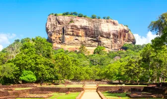 Best Selling 3 Nights 4 Days Kandy and Colombo Luxury Tour Package Best Selling 3 Nights 4 Days Kandy and Colombo Luxury Tour Package