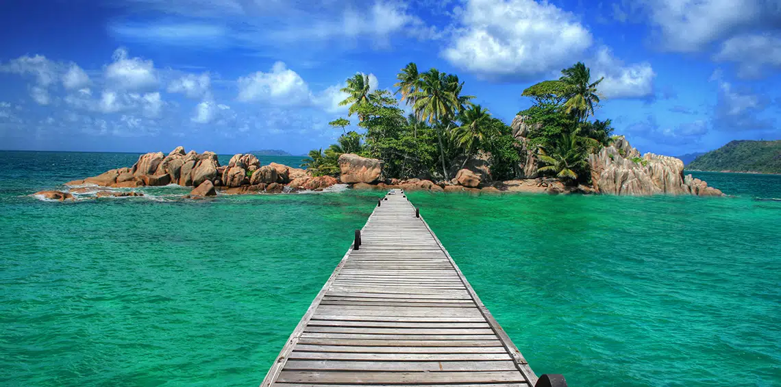 6 days Praslin island Honeymoon Package