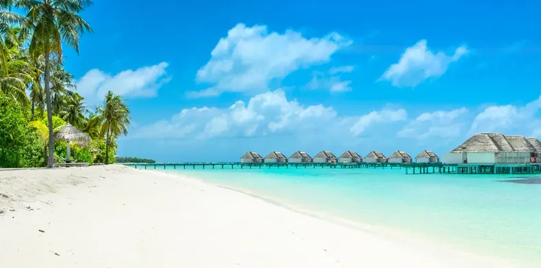 Best Selling 3 Nights 4 Days Vaadhoo Island Resort Maldives Holiday Package