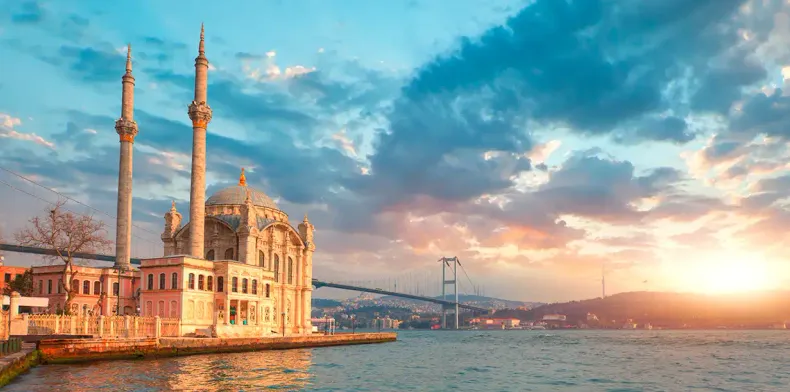 Exciting 5 Days 4 Nights Istanbul and Bursa Vacation Package