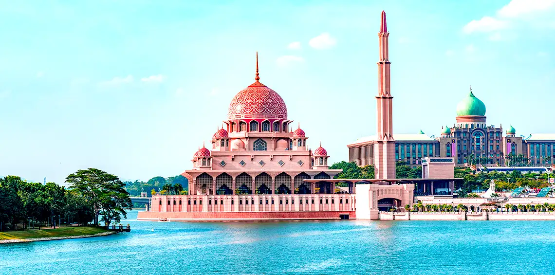 Best Selling 4 Nights 5 Days Malaysia Tour Package