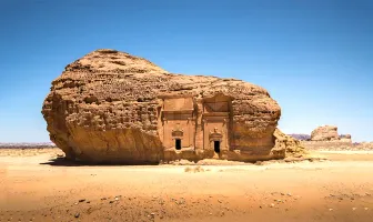 Amazing 6 Nights 7 Days Umrah Family Tour Package Amazing 6 Nights 7 Days Umrah Family Tour Package