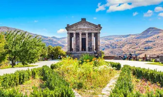 4 Nights 5 Days Yerevan City Tour Package 4 Nights 5 Days Yerevan City Tour Package