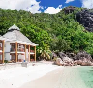 5 Nights 6 Days Praslin Island Luxury Tour Package