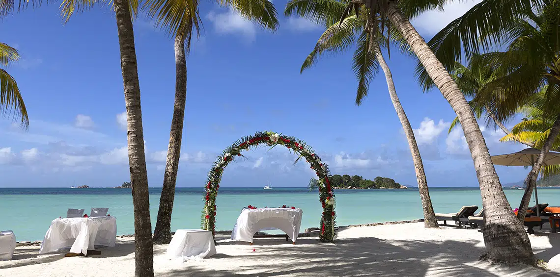 6 days Praslin island Honeymoon