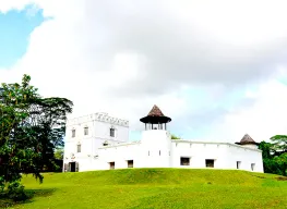 Stunning 4 Days 3 Nights Kuching Tour Package