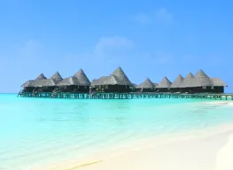 5 Days Adaaran Select Hudhuran Fushi Maldives Tour Package