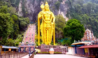 Stunning 4 Days 3 Nights Malaysia Honeymoon Package Stunning 4 Days 3 Nights Malaysia Honeymoon Package