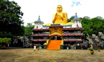4 Nights 5 Days Colombo and Kandy Holiday Package 4 Nights 5 Days Colombo and Kandy Holiday Package