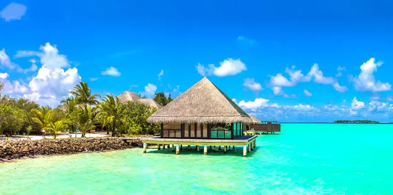 Exciting 4 Days Taj Coral Reef Resort & Spa Maldives Tour Package